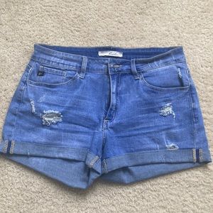 Jean shorts with cuffs